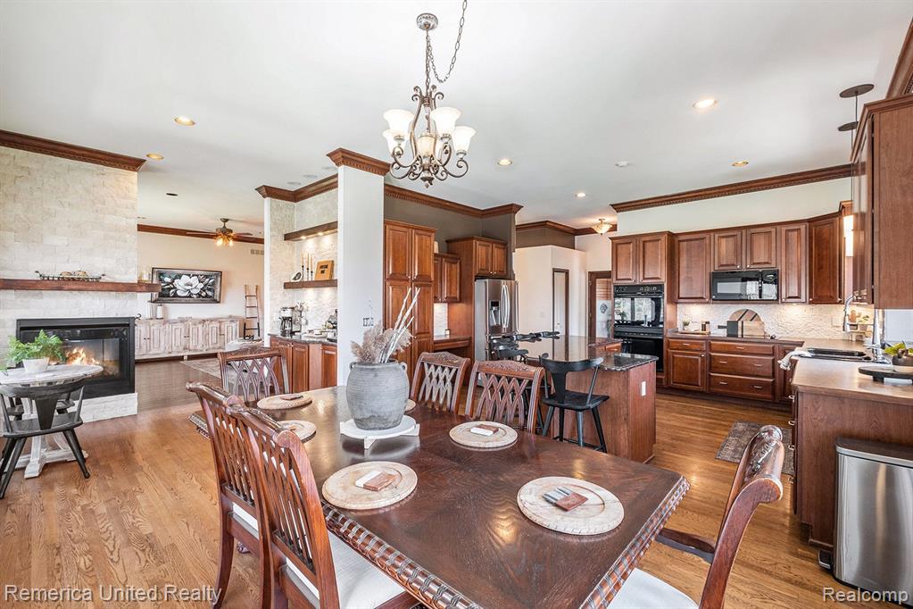 3344 Pingree Road Howell, MI 48843 - Photo 4 of 44