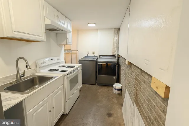 $530,000 | 21 Haxall Court, Sterling, VA 20165