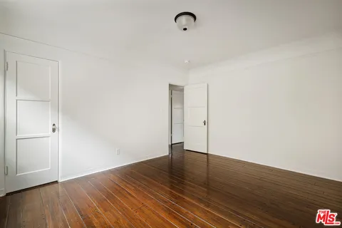 $1,995,000 | 844 South Curson Avenue, Los Angeles, CA 90036