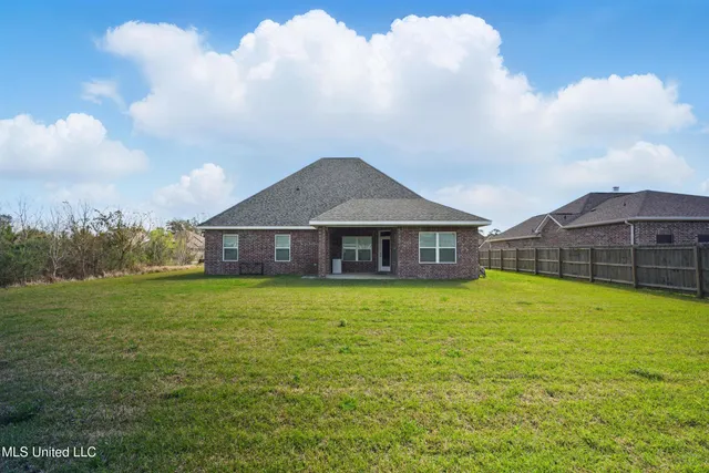 $367,177 | 10485 East Landon Green Circle, Gulfport, MS 39503