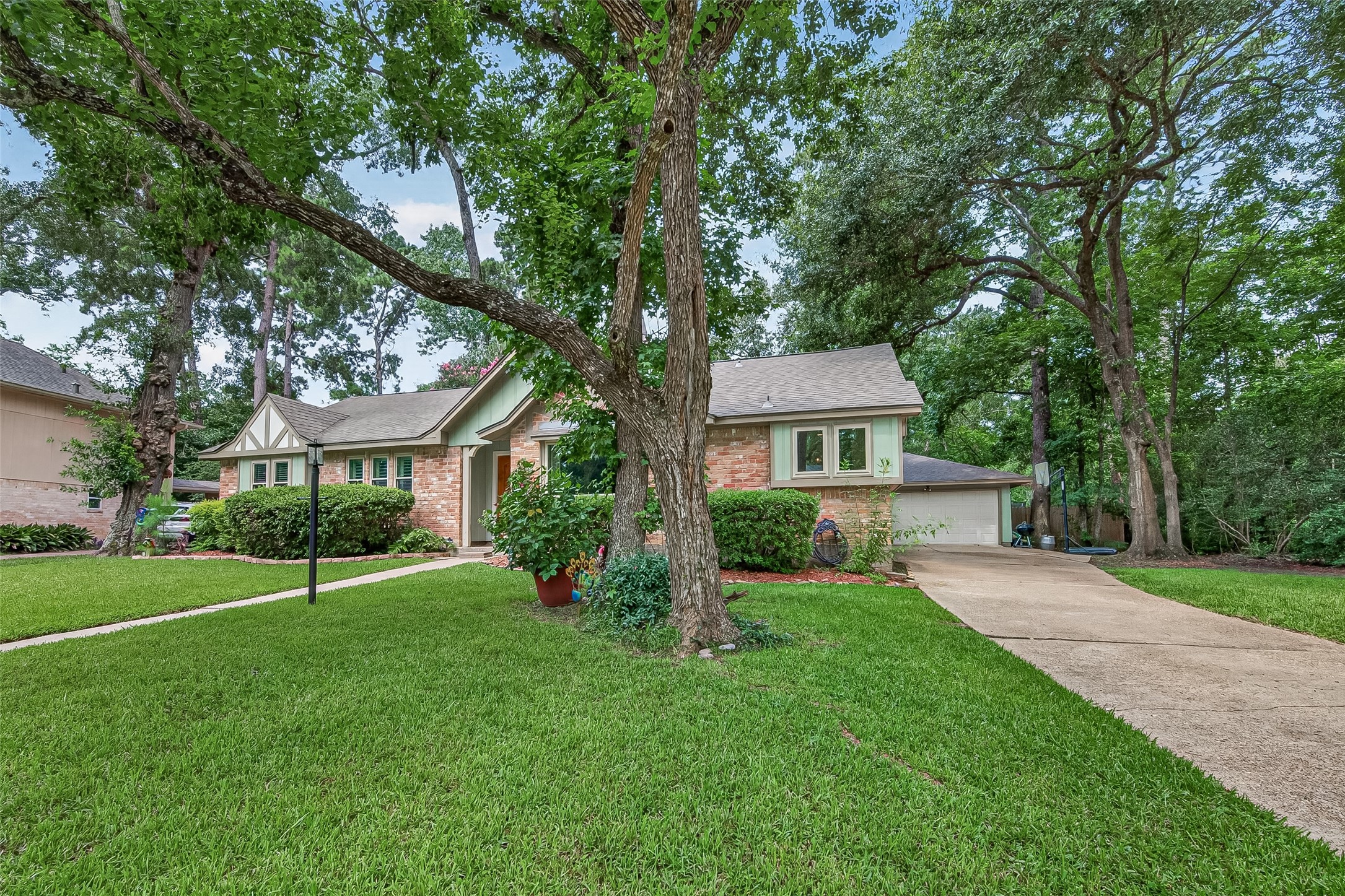 23011 Fox Hunt Drive Spring, TX 77389 - Photo 11 of 50