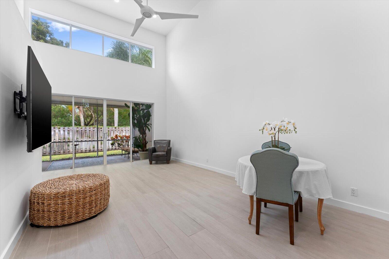 6045 Old Court Road, Unit 401 Boca Raton, FL 33433 - Photo 11 of 47 12-DSC03890copy