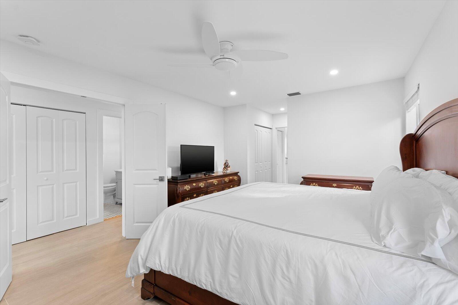 6045 Old Court Road, Unit 401 Boca Raton, FL 33433 - Photo 16 of 47 17-DSC03925