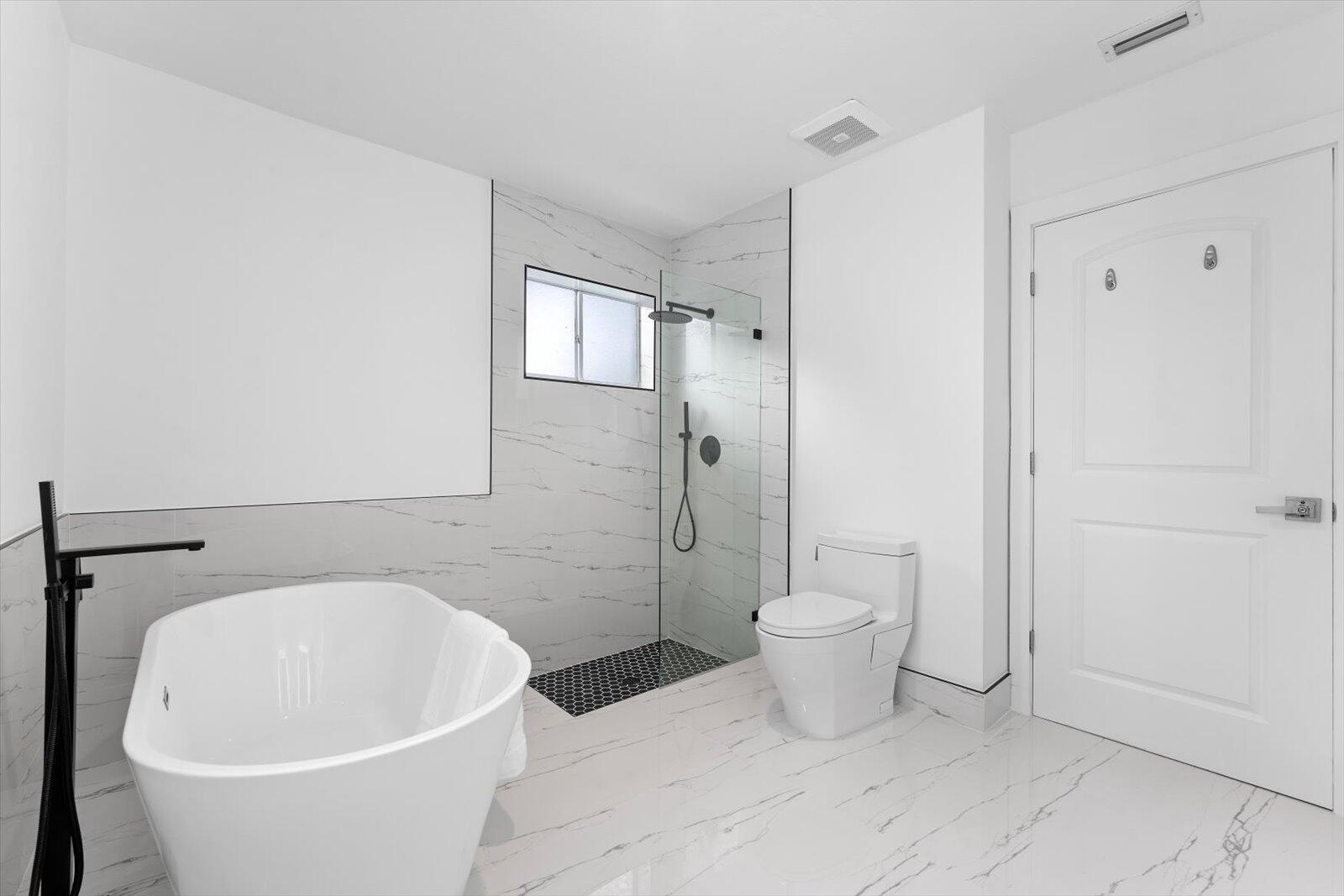 6045 Old Court Road, Unit 401 Boca Raton, FL 33433 - Photo 18 of 47 19-DSC03950