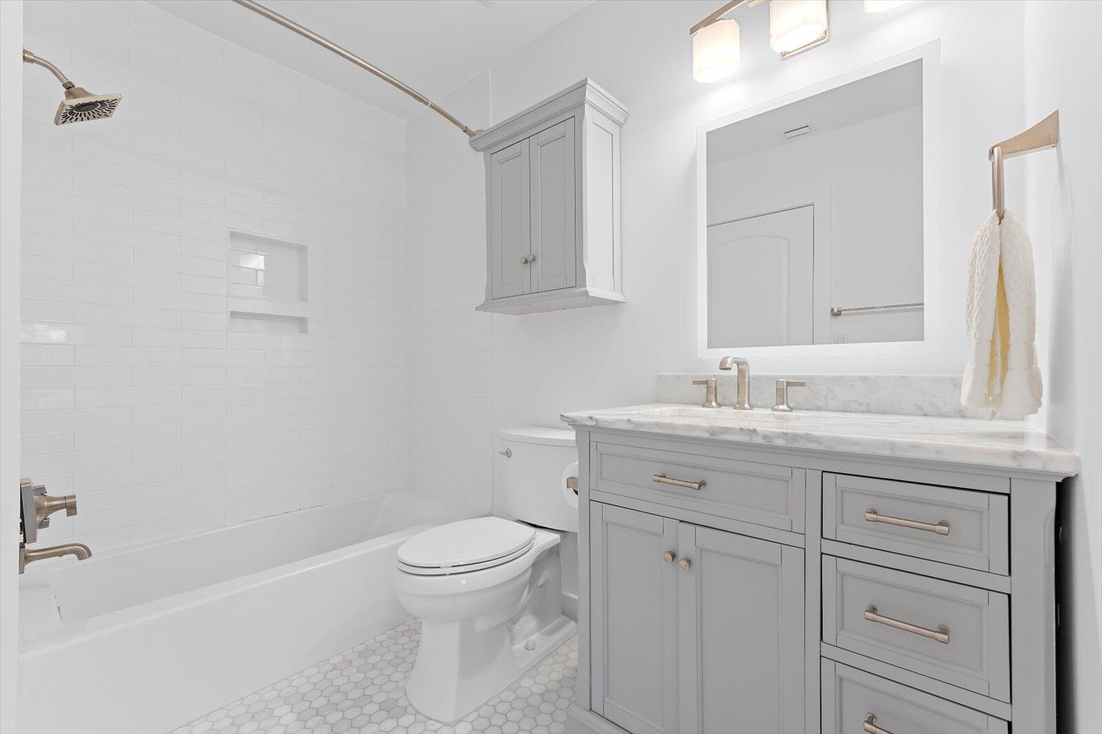 6045 Old Court Road, Unit 401 Boca Raton, FL 33433 - Photo 24 of 47 25-DSC04045