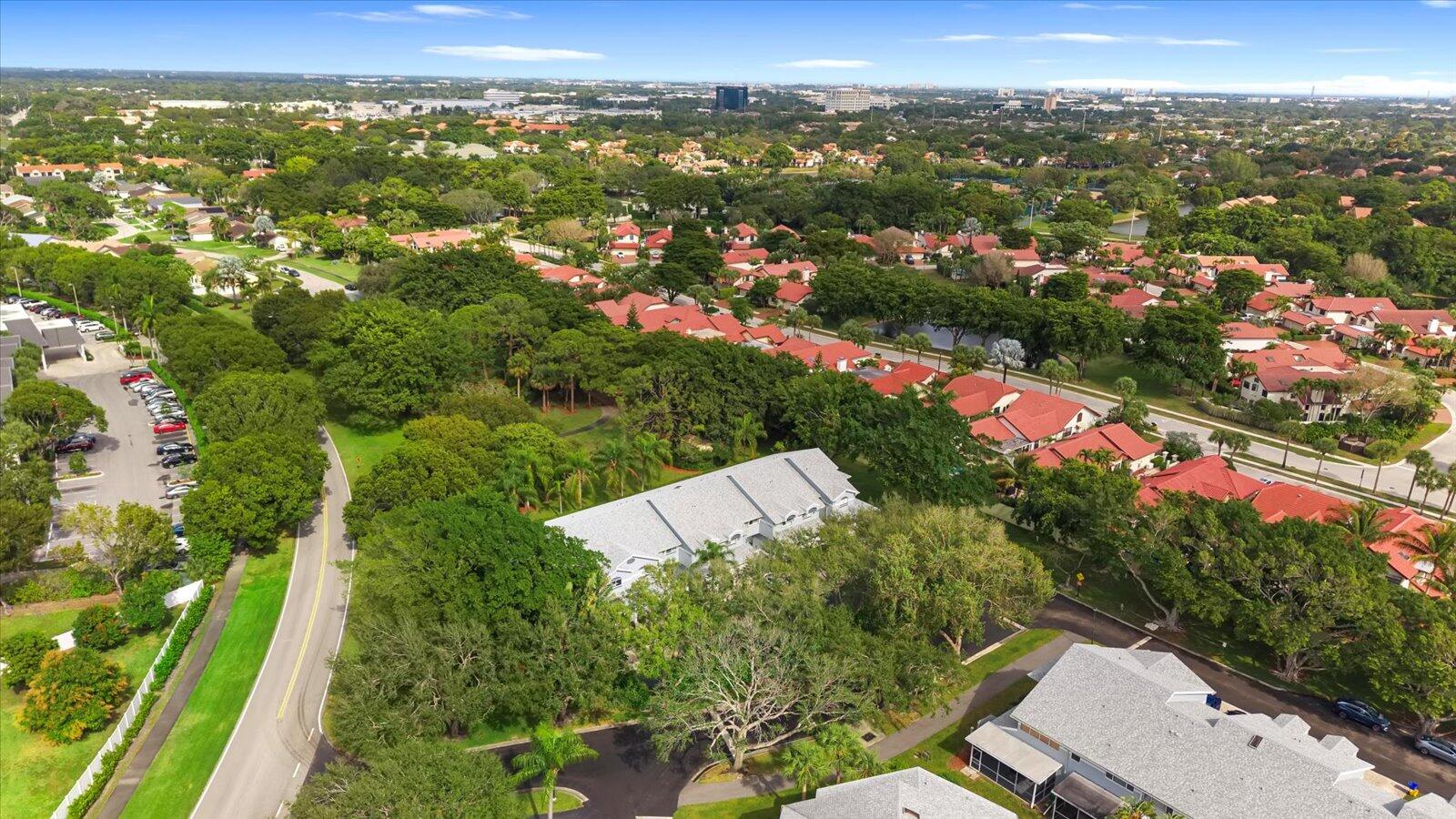 6045 Old Court Road, Unit 401 Boca Raton, FL 33433 - Photo 36 of 47 37-DJI_20250118131538_0707_D