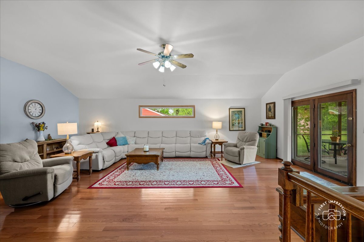 1271 North Randall Road Aurora, IL 60506 - Photo 17 of 39 Gallery Image 17