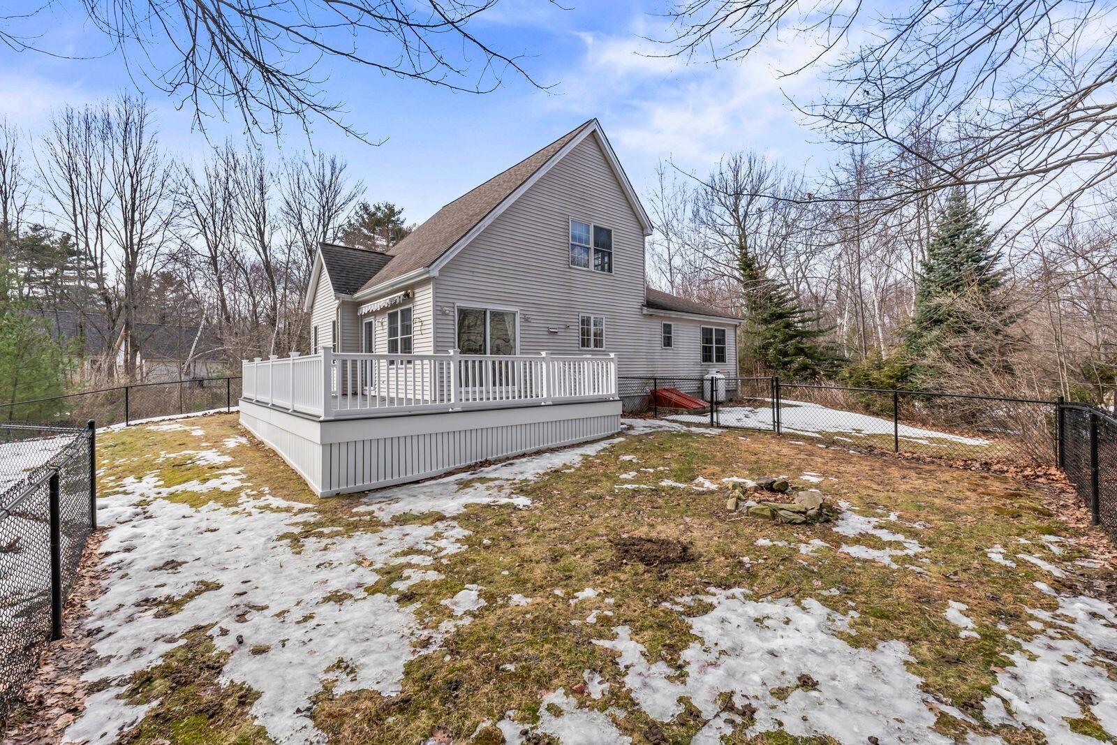 33 Green Ridge Drive Buxton, ME 04093 - Photo 55 of 57 QCj1jnvQ