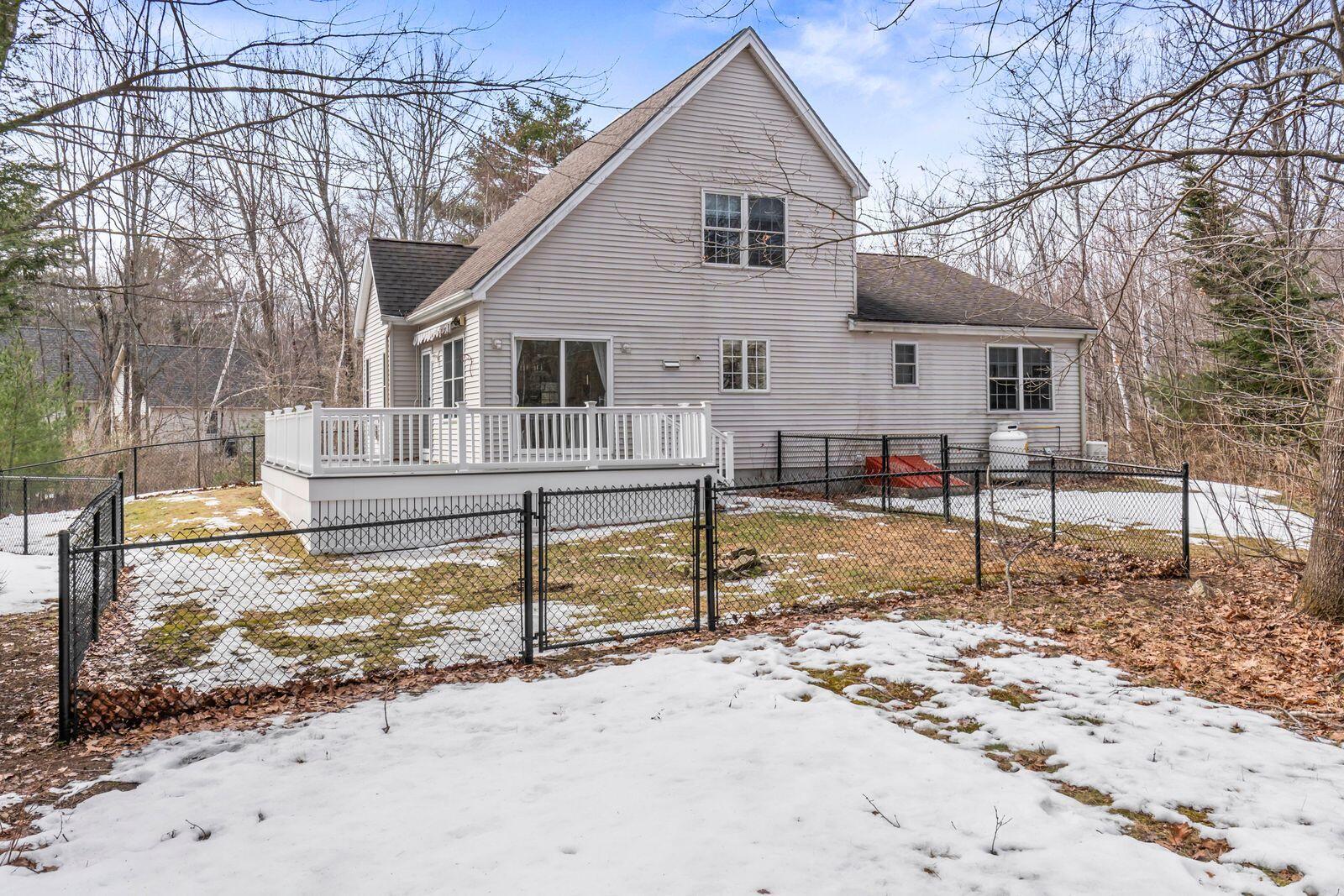 33 Green Ridge Drive Buxton, ME 04093 - Photo 56 of 57 r6DjMDpw