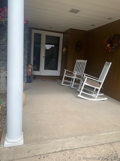 62 Cedarwood Road Berlin, CT 06037 - Photo 3 of 37 a view of an empty room