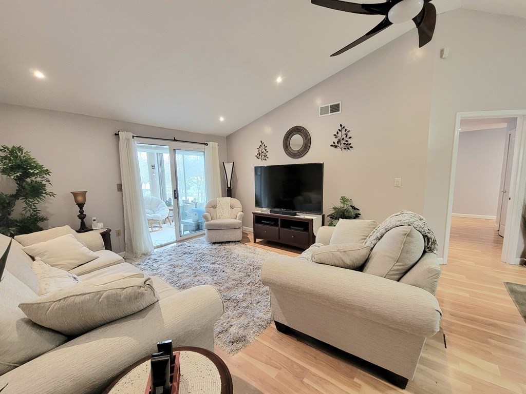 41 Union Square, Unit 41 Randolph, MA 02368 - Photo 7 of 23