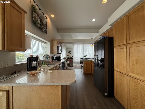 $359,500 | 98126 West Benham Lane, Unit 70, Brookings, OR 97415