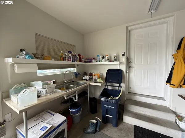 $359,500 | 98126 West Benham Lane, Unit 70, Brookings, OR 97415