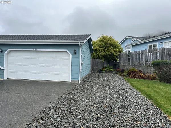 $359,500 | 98126 West Benham Lane, Unit 70, Brookings, OR 97415