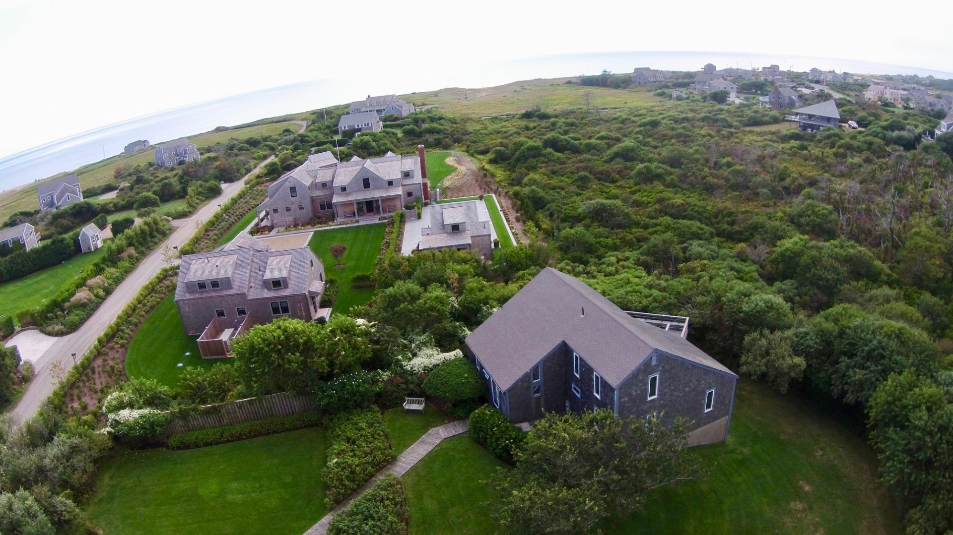 17 Starbuck Road Nantucket, MA 02554 - Photo 6 of 35 Gallery Image 6