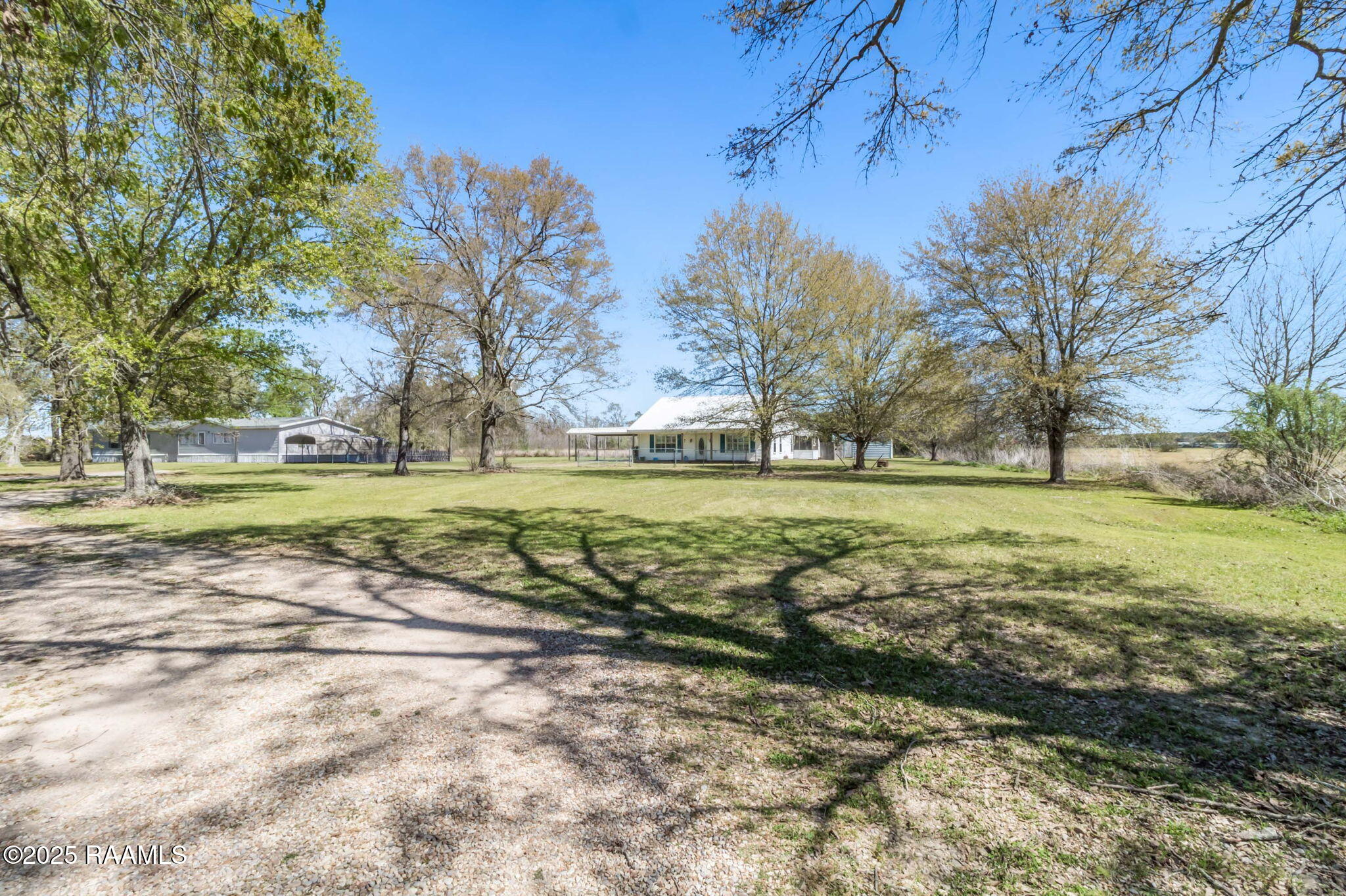 208 Deville Road Opelousas, LA 70570 - Photo 16 of 17 3-web-or-mls-208 Deville-17