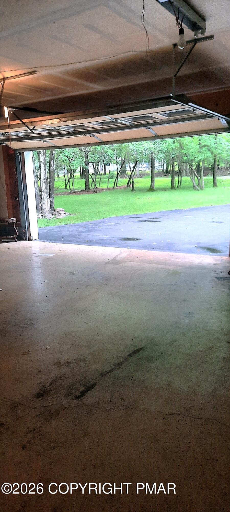 45 Foothill Road Albrightsville, PA 18210 - Photo 15 of 23 Garage
