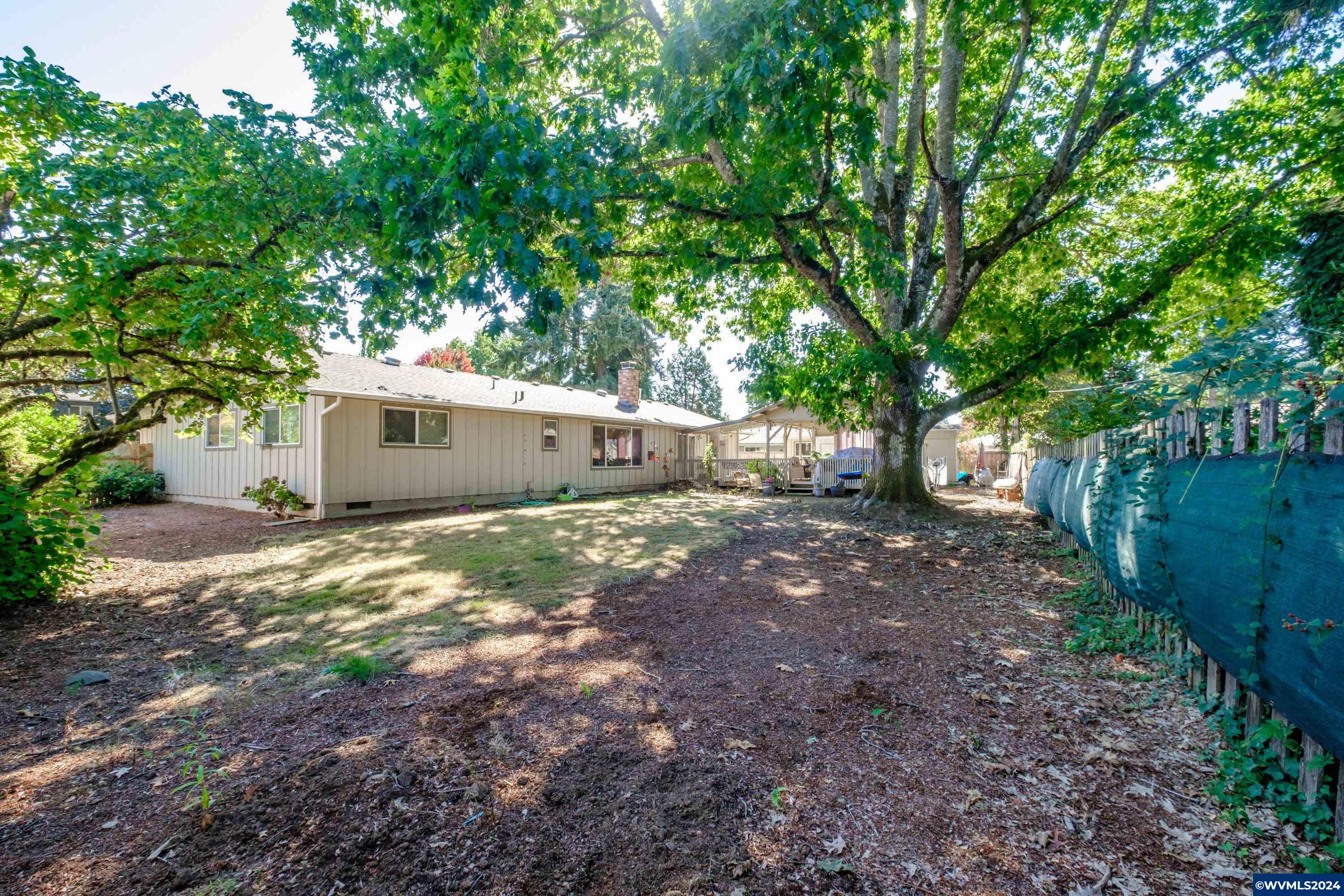 1214 Northeast Springwood Drive Albany, OR 97321 - Photo 43 of 50