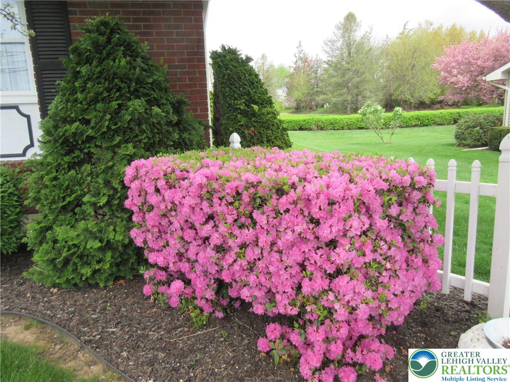 4596 Steuben Road Bethlehem, PA 18020 - Photo 35 of 52 beautiful landscaping and decorative fencing.