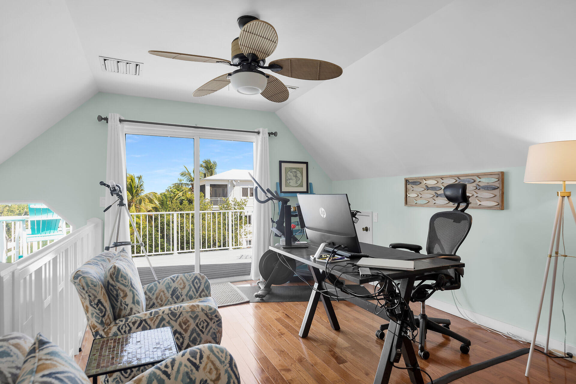 845 Pirates Road Summerland Key, FL 33042 - Photo 23 of 52 845 Pirates Road - second floor - office