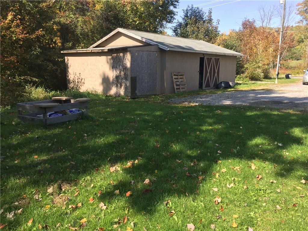 96 Henderson Road Jackson Center, PA 16133 - Photo 5 of 16