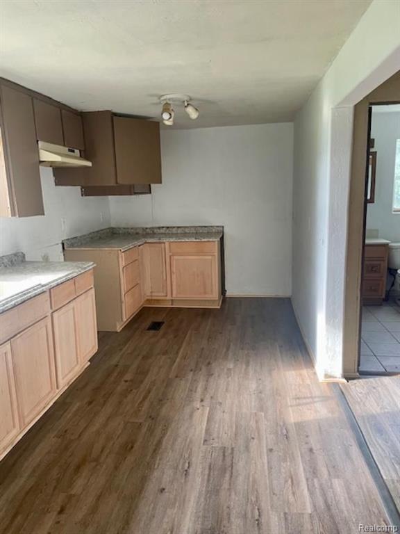 4064 South Parisville Road Ruth, MI 48470 - Photo 4 of 11