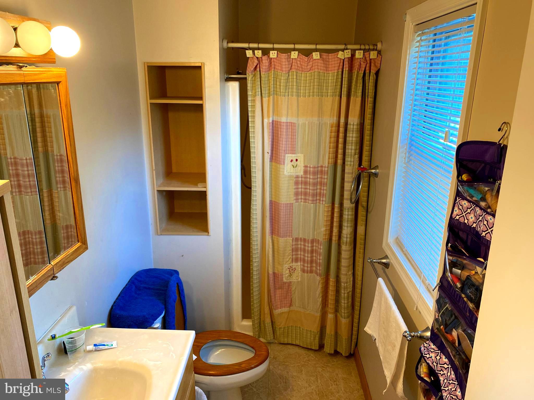 2870 Strasburg Road Coatesville, PA 19320 - Photo 13 of 31 Primary full bath