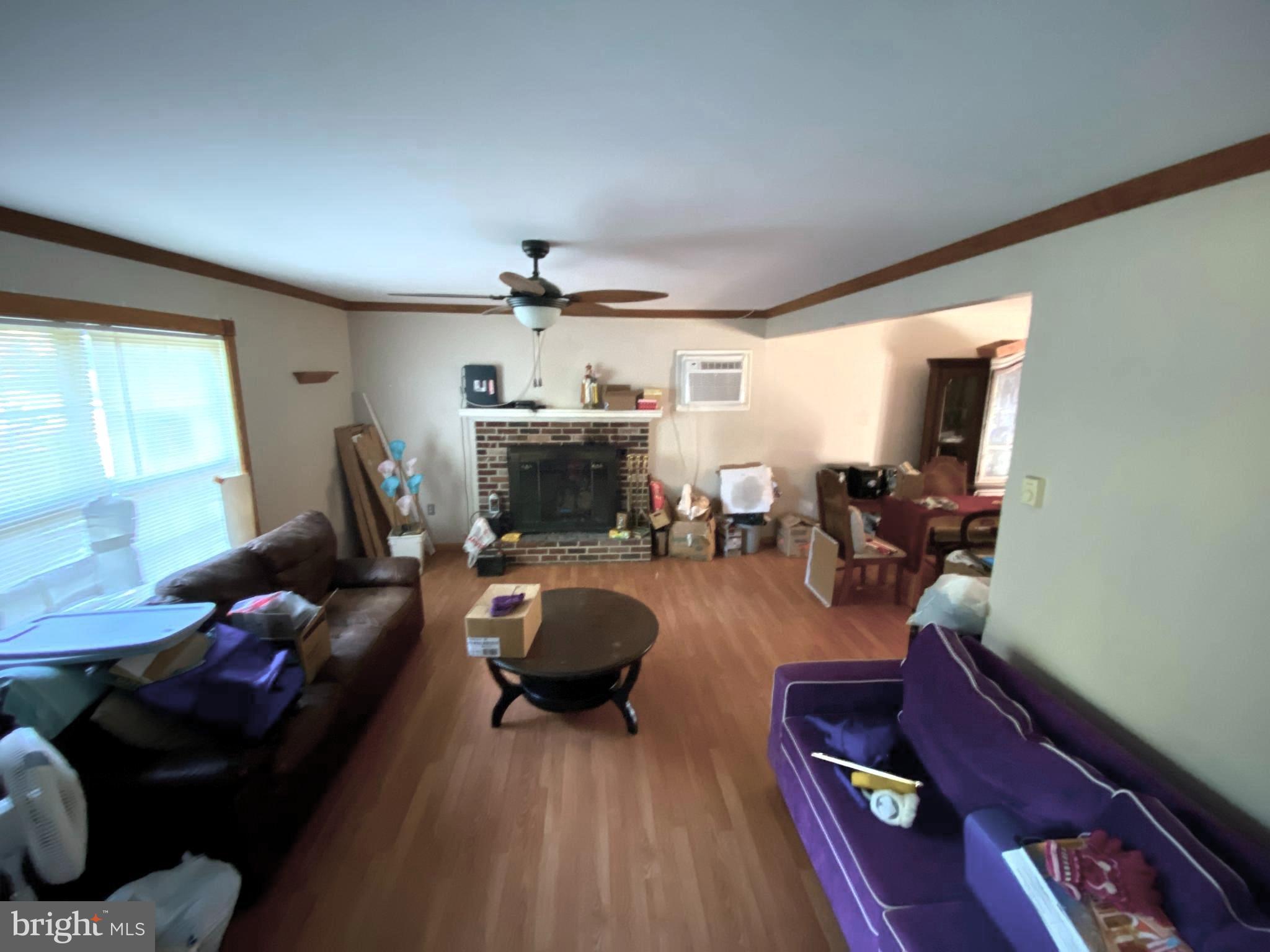 2870 Strasburg Road Coatesville, PA 19320 - Photo 4 of 31 Living room