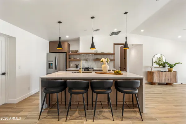 $5,750 | 5414 North 82nd Street, Scottsdale, AZ 85250