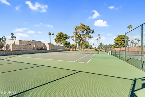 a view of a tennis court