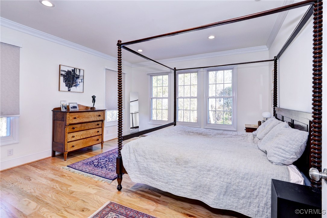 112 Nottinghamshire Williamsburg, VA 23188 - Photo 23 of 50 a bedroom with a bed a dresser and chair
