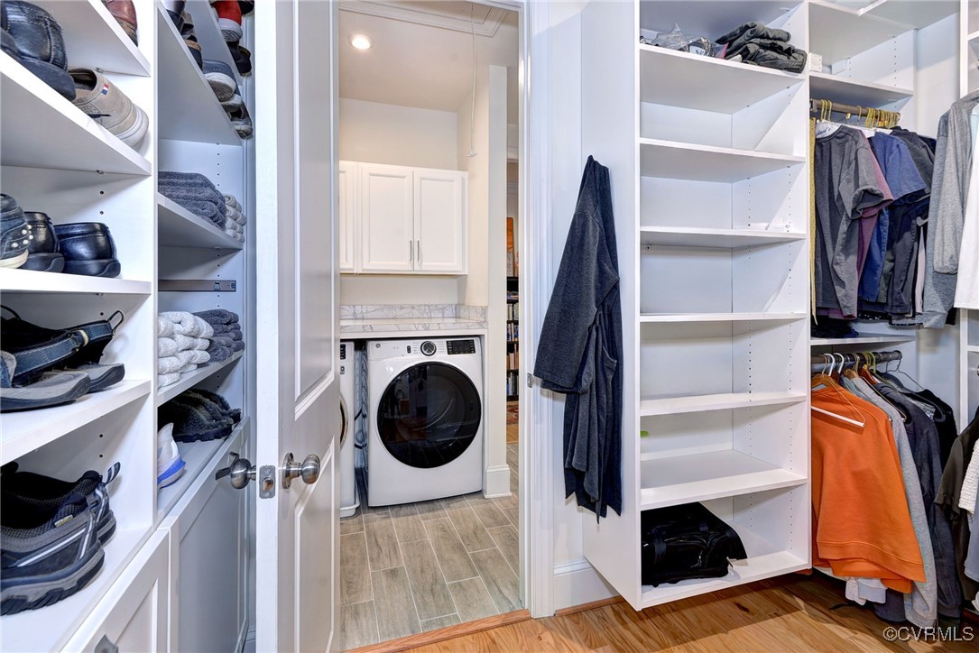 112 Nottinghamshire Williamsburg, VA 23188 - Photo 28 of 50 a view of walk in closet with clothes and shoes