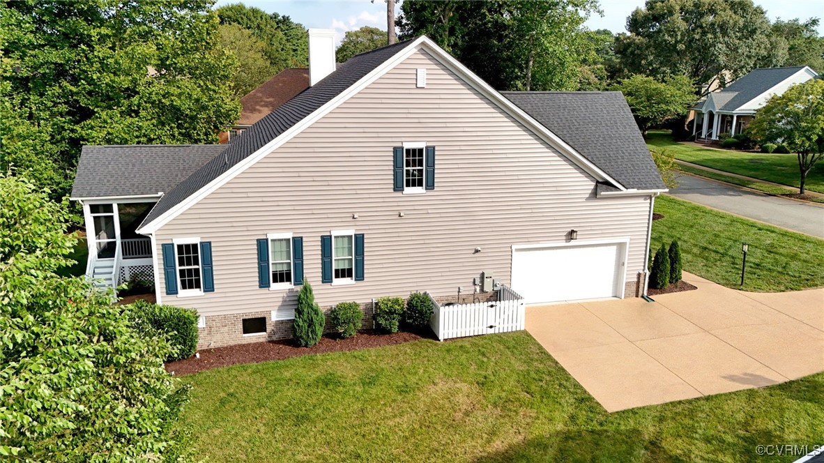 112 Nottinghamshire Williamsburg, VA 23188 - Photo 39 of 50 a view of a house with backyard and trees