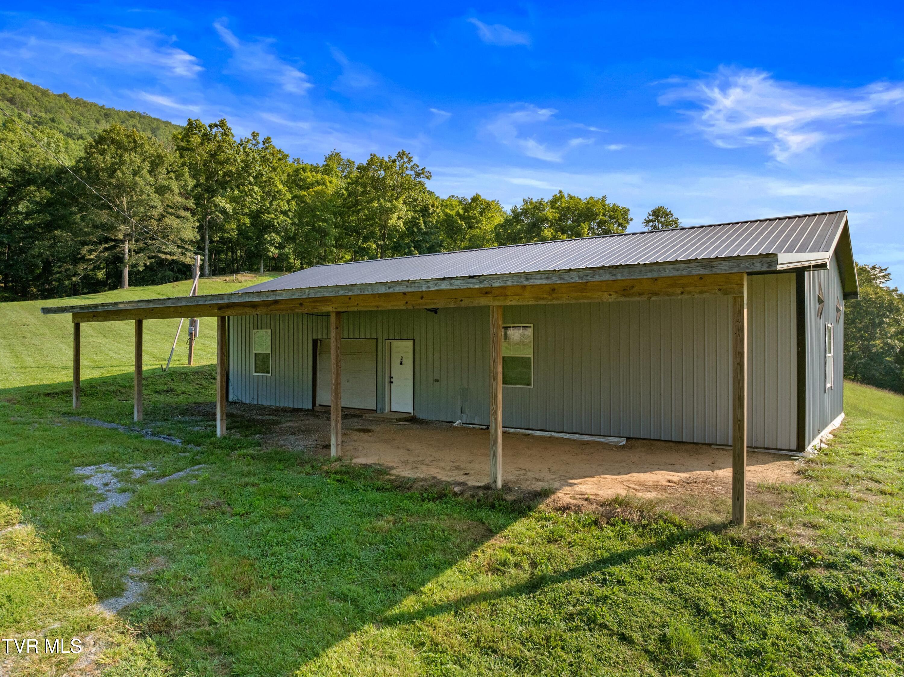 823 Fishers Creek Road Rogersville, TN 37857 - Photo 11 of 29 DJI_20240807094359_0001_D.jpg-SMALL