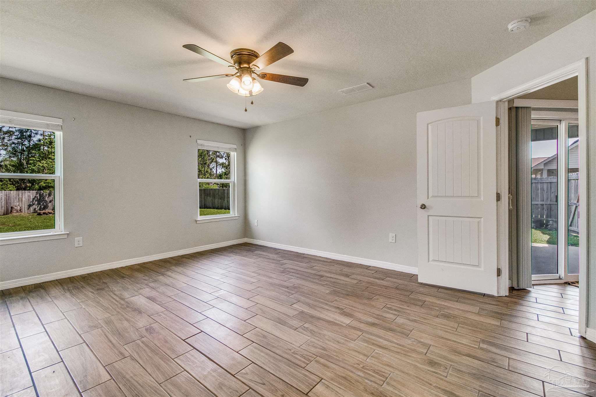 1916 Shannon Road Navarre, FL 32566 - Photo 26 of 50 Gallery Image 26