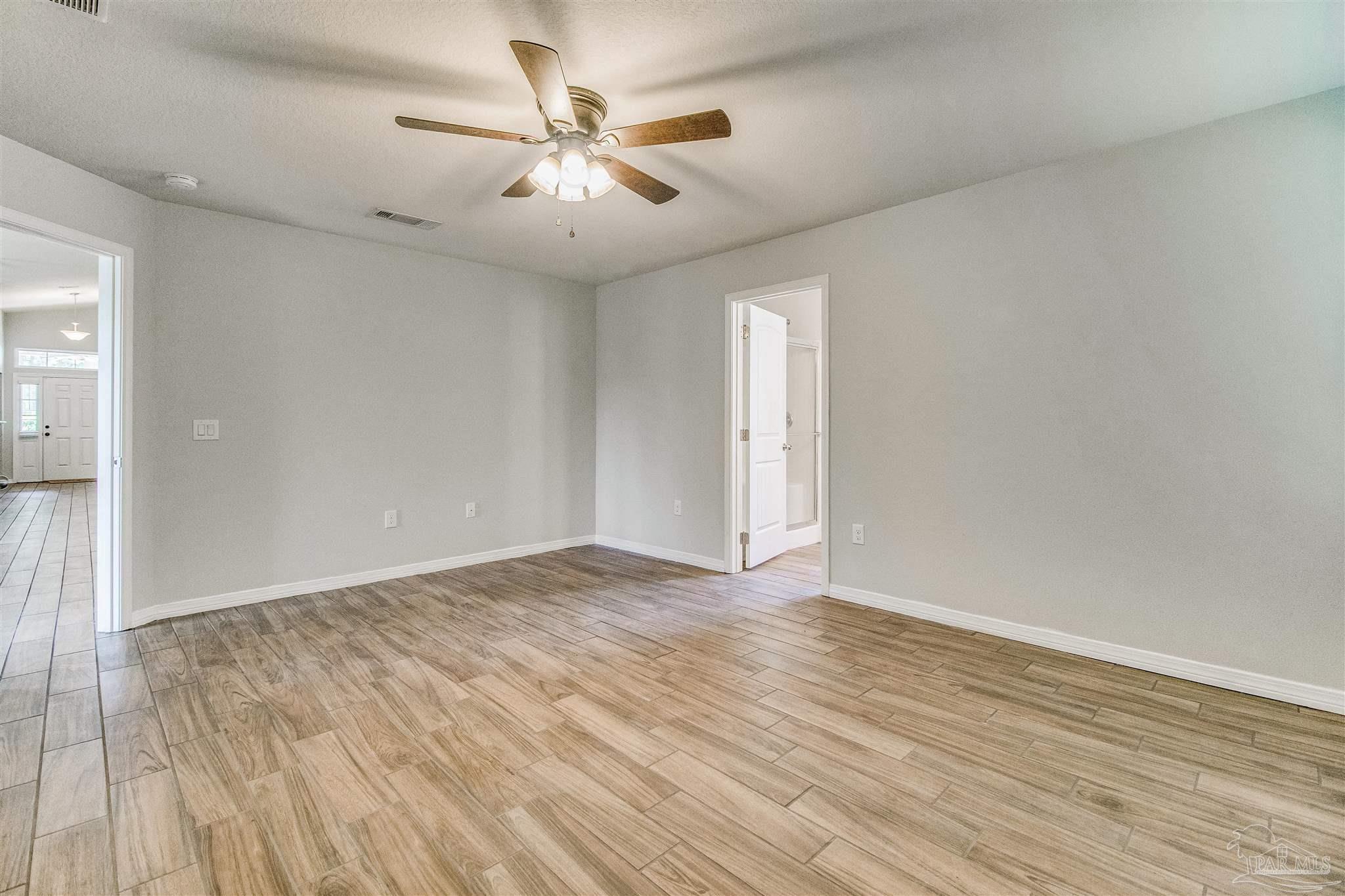 1916 Shannon Road Navarre, FL 32566 - Photo 27 of 50 Gallery Image 27