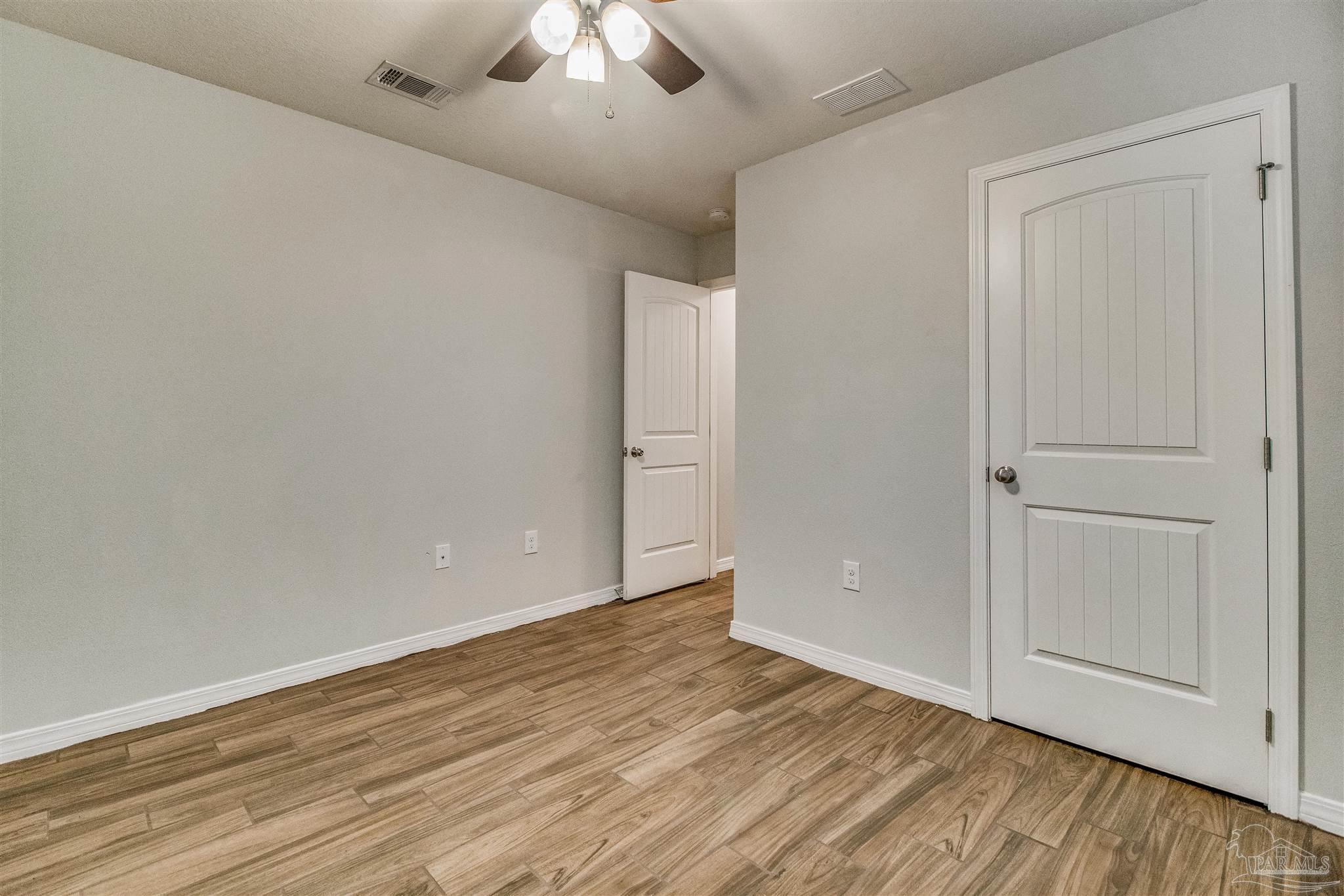 1916 Shannon Road Navarre, FL 32566 - Photo 41 of 50 Gallery Image 41