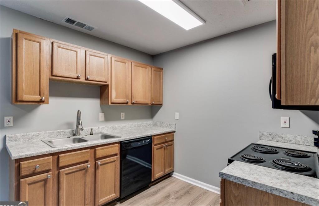 209 East Wilson Street, Unit 3 Villa Rica, GA 30180 - Photo 4 of 14
