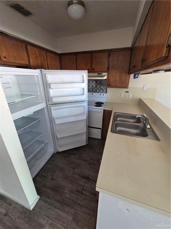 1810 Jason Avenue Edinburg, TX 78539 - Photo 8 of 27 a view of storage and utility room in empty room