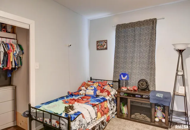 $121,000 | 201 Miss Debra Avenue, Kincaid, IL 62540