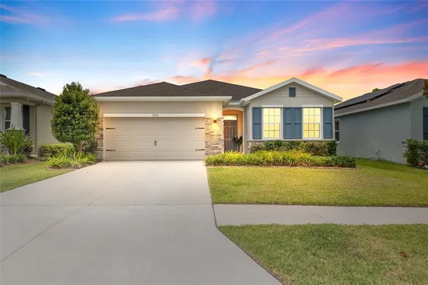 $330,000 | 8136 Wheat Stone Drive, Zephyrhills, FL 33540