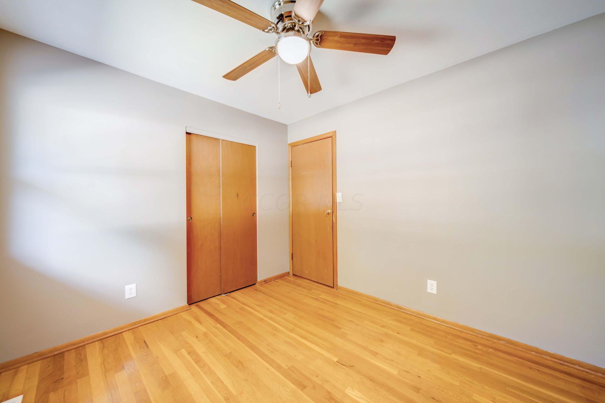 2815 Maywood Road Columbus, OH 43232 - Photo 22 of 45 25-web-or-mls-A7403820_1_2