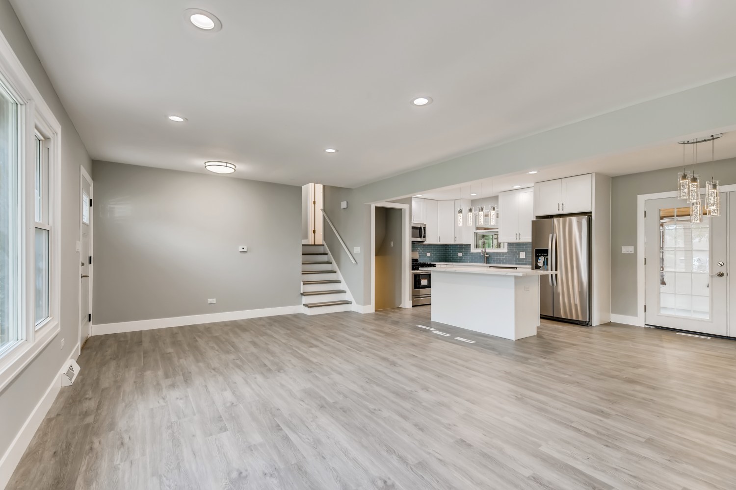 6260 Beaver Dam Road Matteson, IL 60443 - Photo 4 of 24