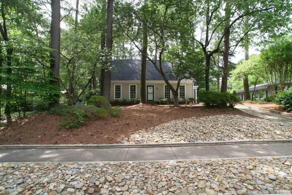 $2,400 | 7821 Haymarket Lane, Raleigh, NC 27615