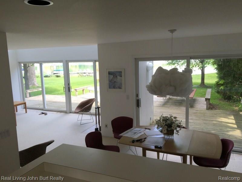 6248 Commerce Road West Bloomfield, MI 48324 - Photo 18 of 54 IMG_2056.JPG