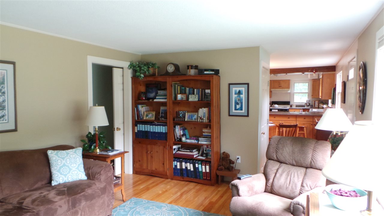 944 Center Of Town Road Hartford, VT 05001 - Photo 21 of 39 Gallery Image 21