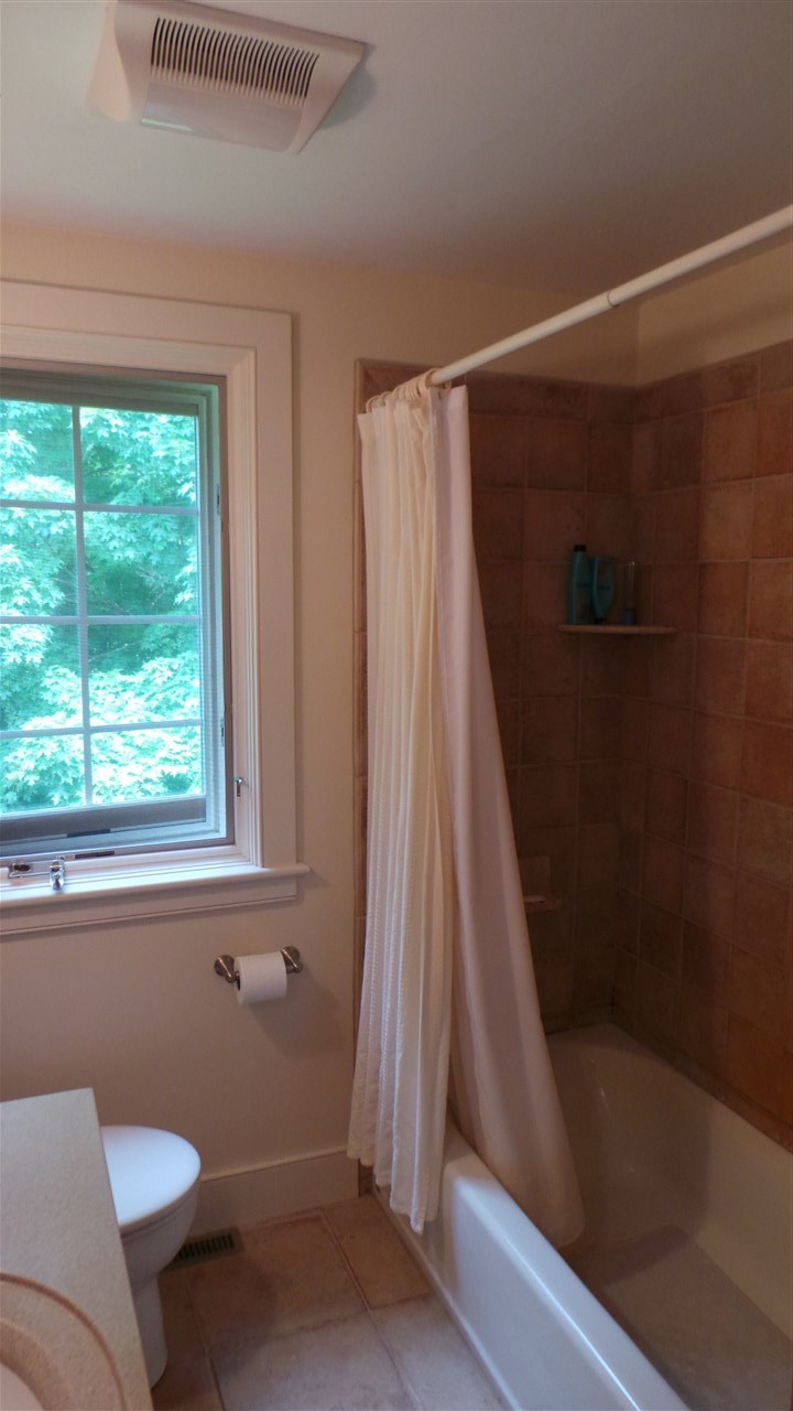 944 Center Of Town Road Hartford, VT 05001 - Photo 27 of 39 Gallery Image 27