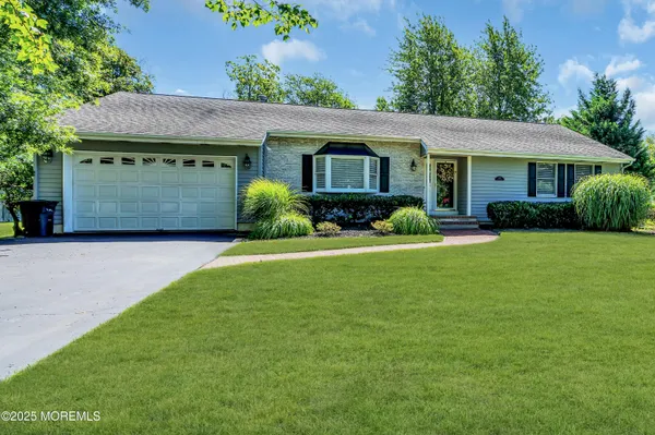 $1,400,000 | 924 Birch Drive, Brielle, NJ 08730