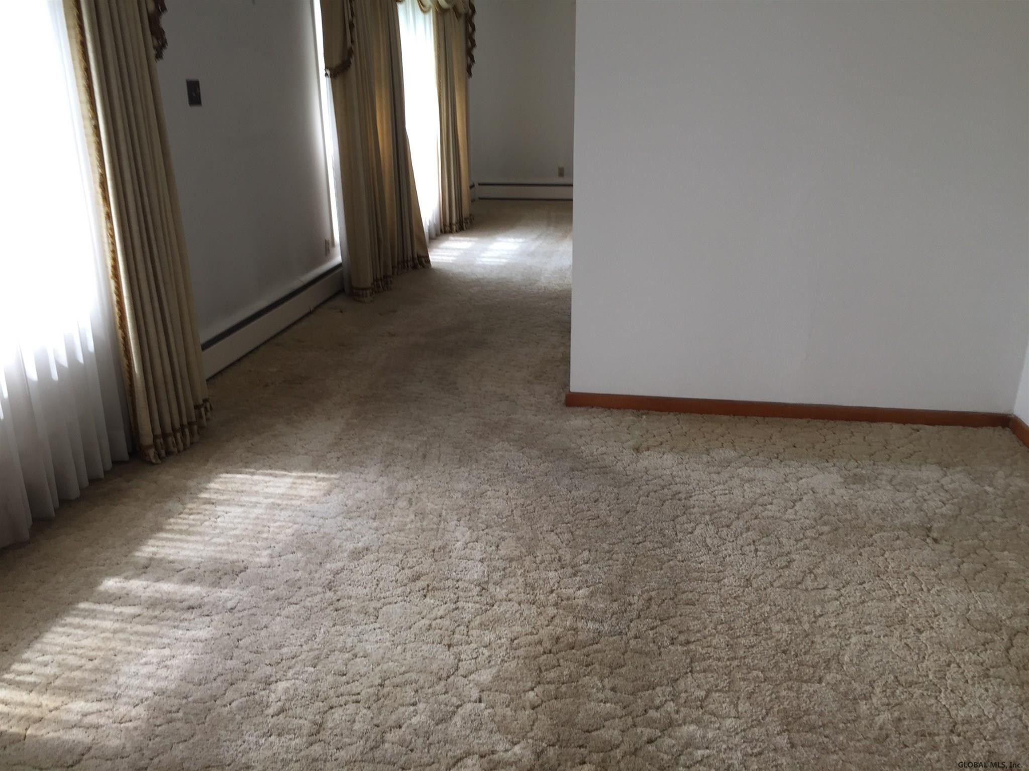 156 Golf Course Road Amsterdam, NY 12010 - Photo 7 of 29 Photo 7