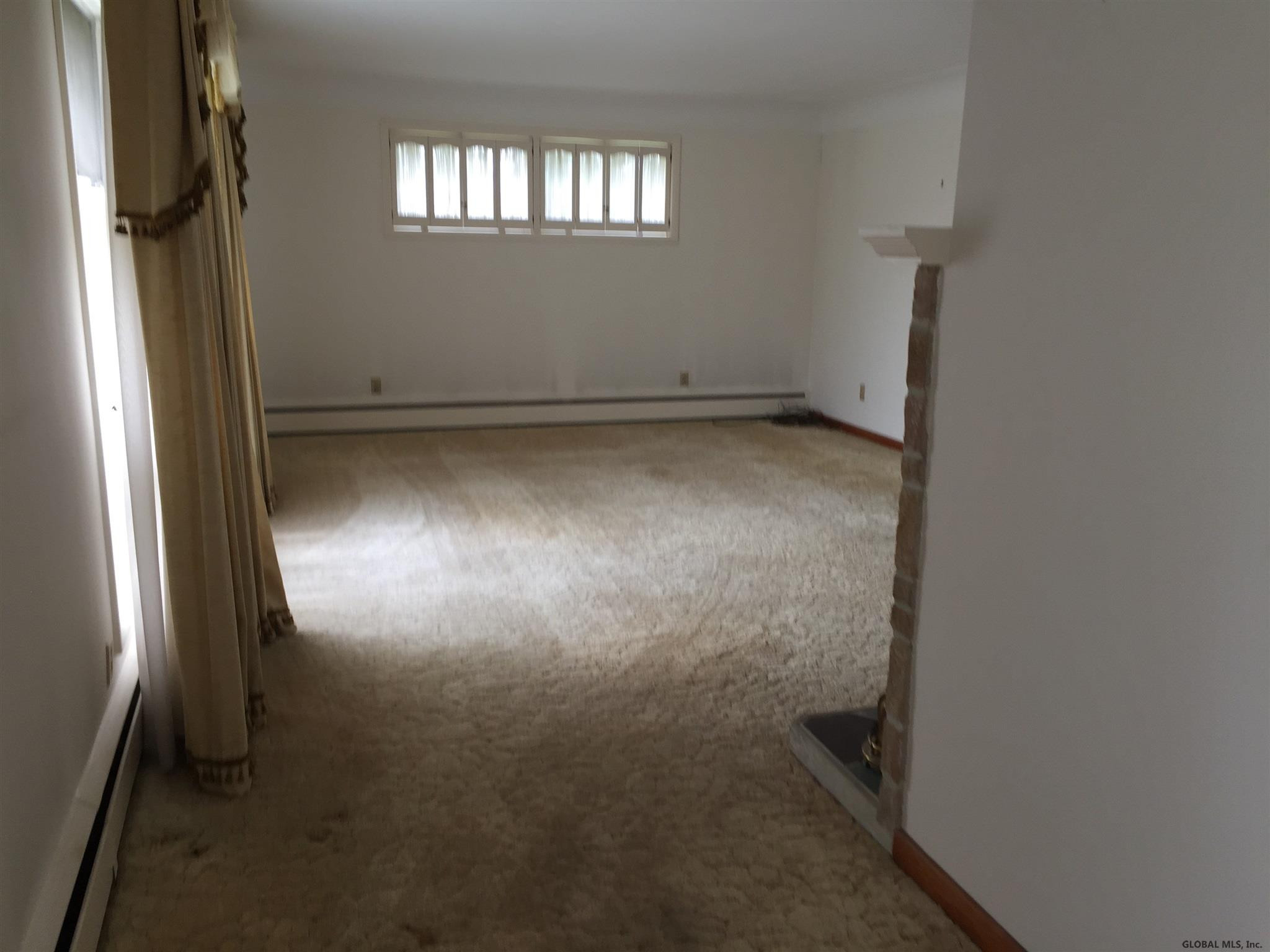 156 Golf Course Road Amsterdam, NY 12010 - Photo 8 of 29 Photo 8